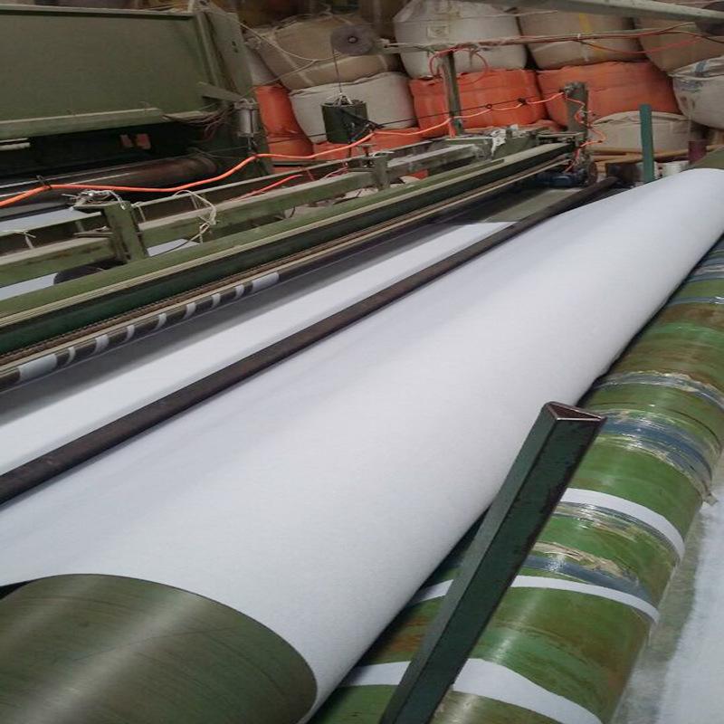 生产非织造国内精品久久久久久久影视麻豆布工序中摆丝是什么意思？