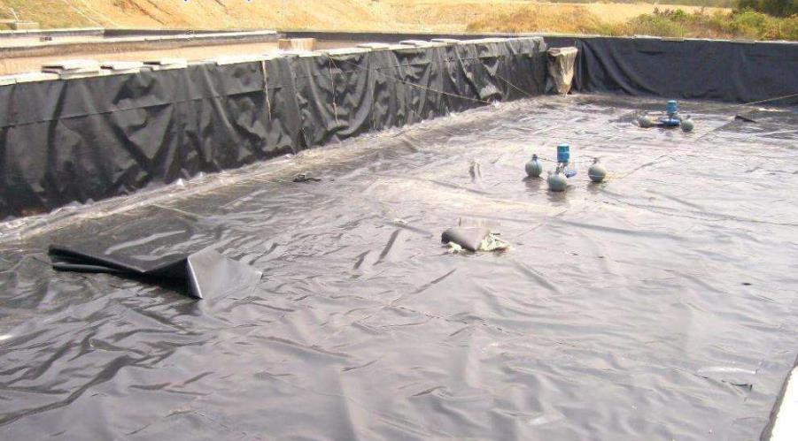 蒸发塘防渗系统组成部分具体有哪些？