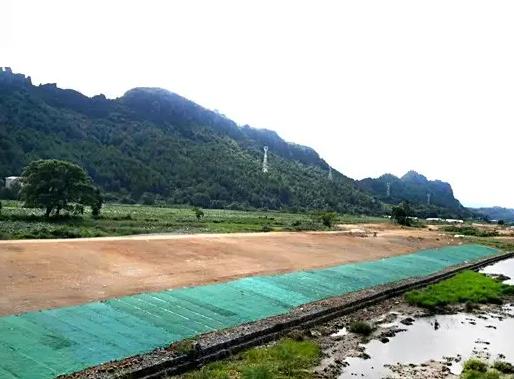 植生毯适用于各种稳定的土质、土石边坡，坡度小于或等于30°的作业带