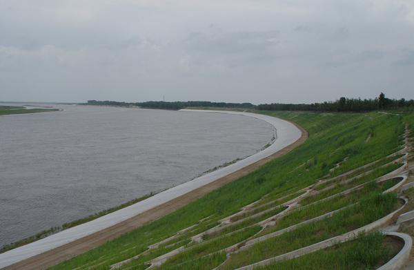 渠道改造是工程按期完工、工程运行安全、输水能力提升的必需